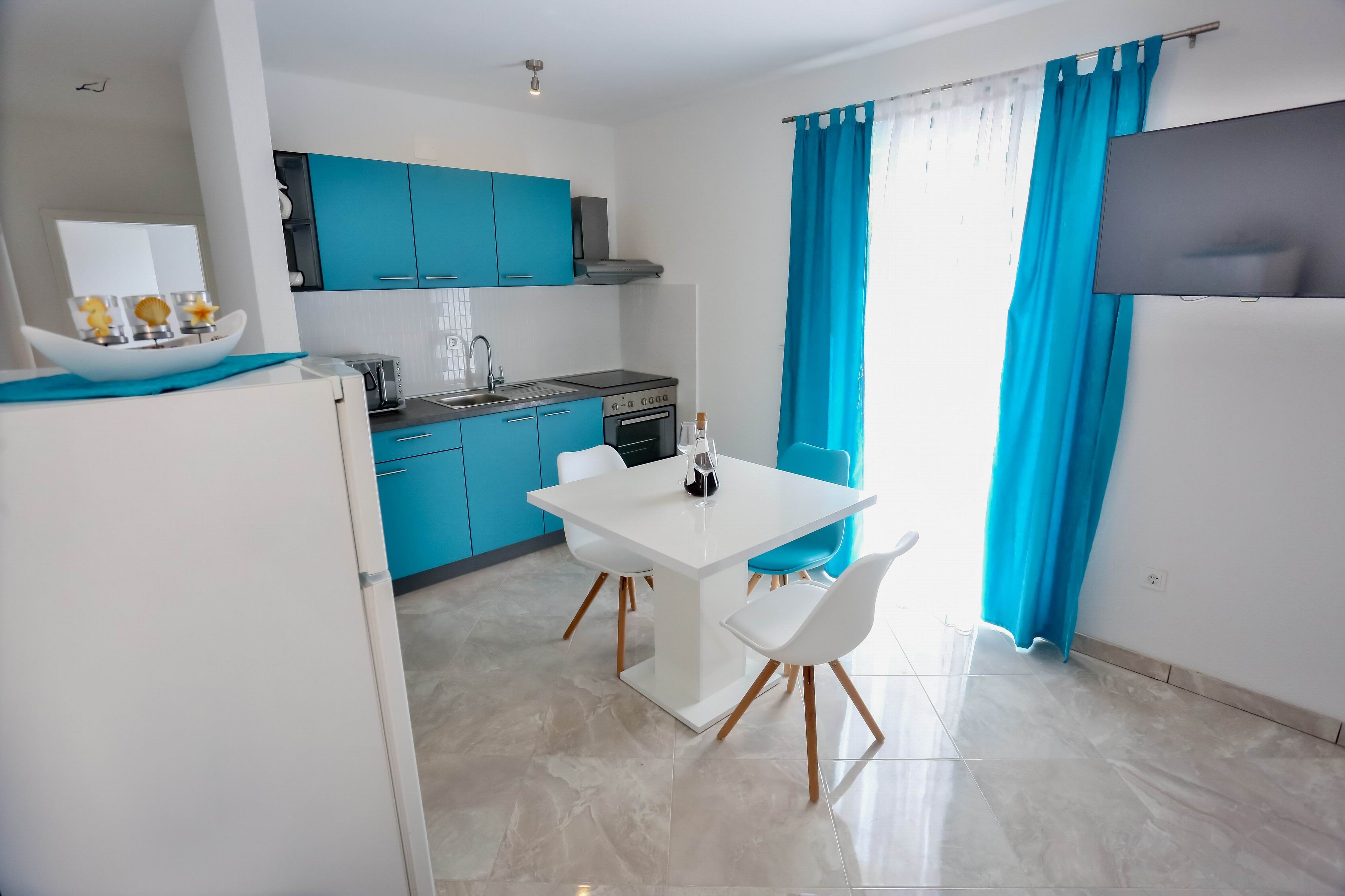 Apartments Lenka - One Bedroom Apartment with Balc   Sutivan