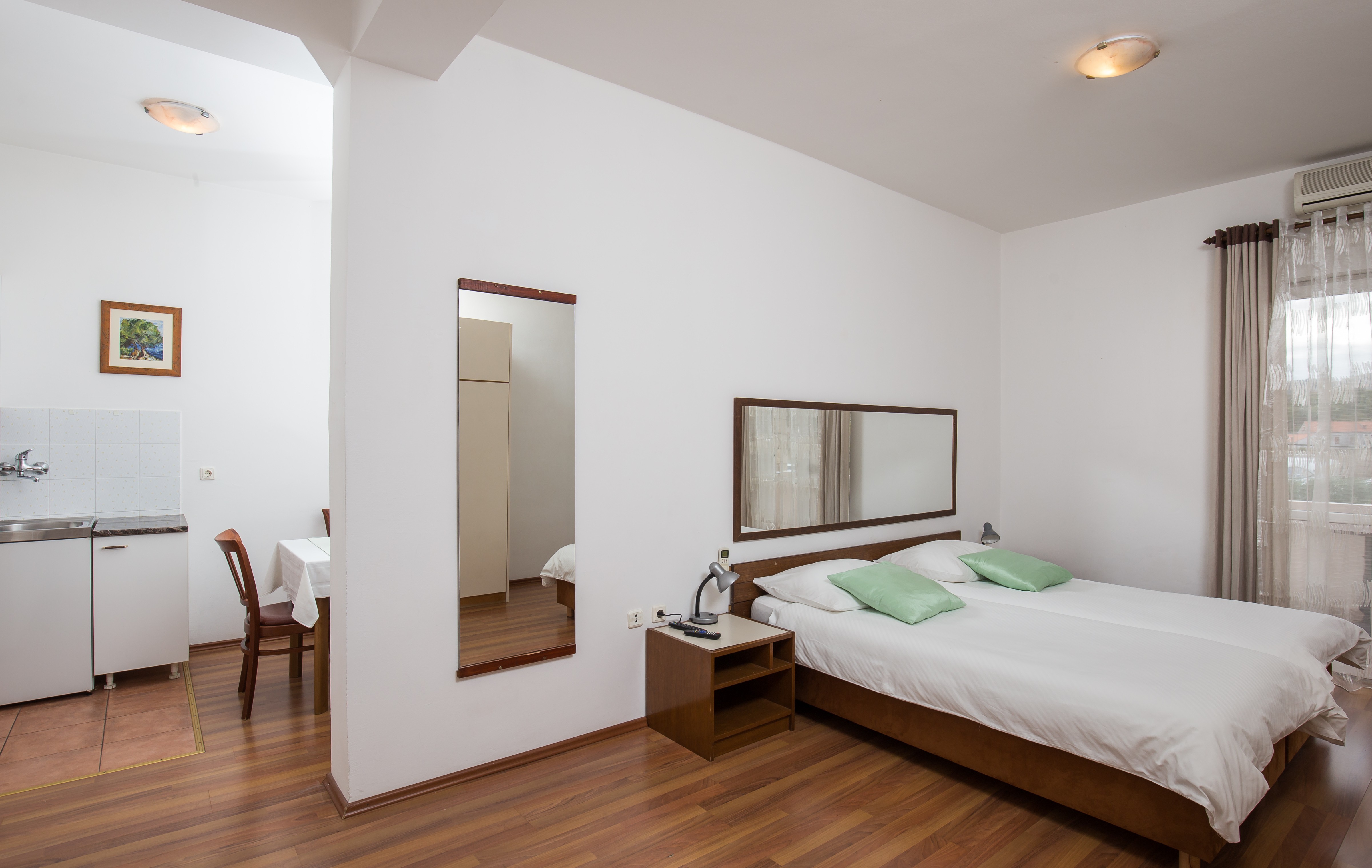 Villa Konali? - Comfort Studio Apartment with Balc   Mokosica