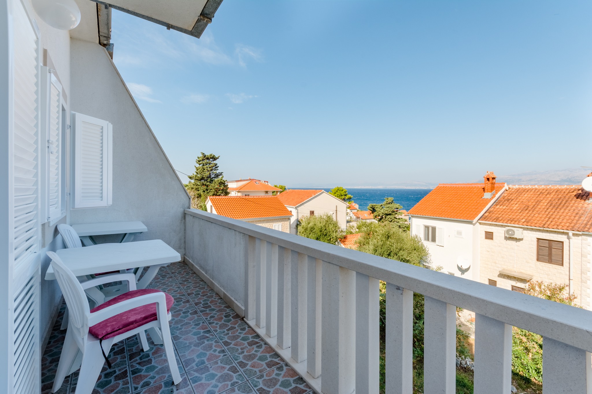 Villa Stella - Two Bedroom Apartment with Balcony    kroatische Inseln