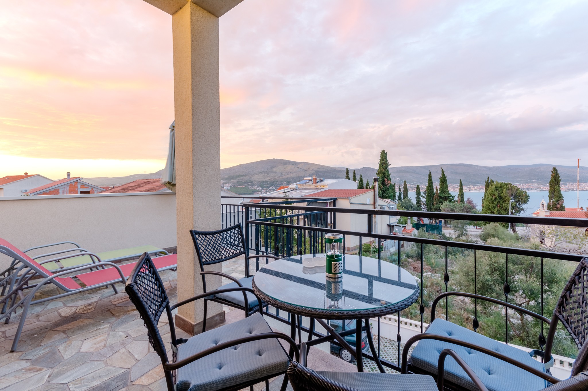 Apartments Villa Kameja - Two Bedroom Apartment wi  in Dalmatien