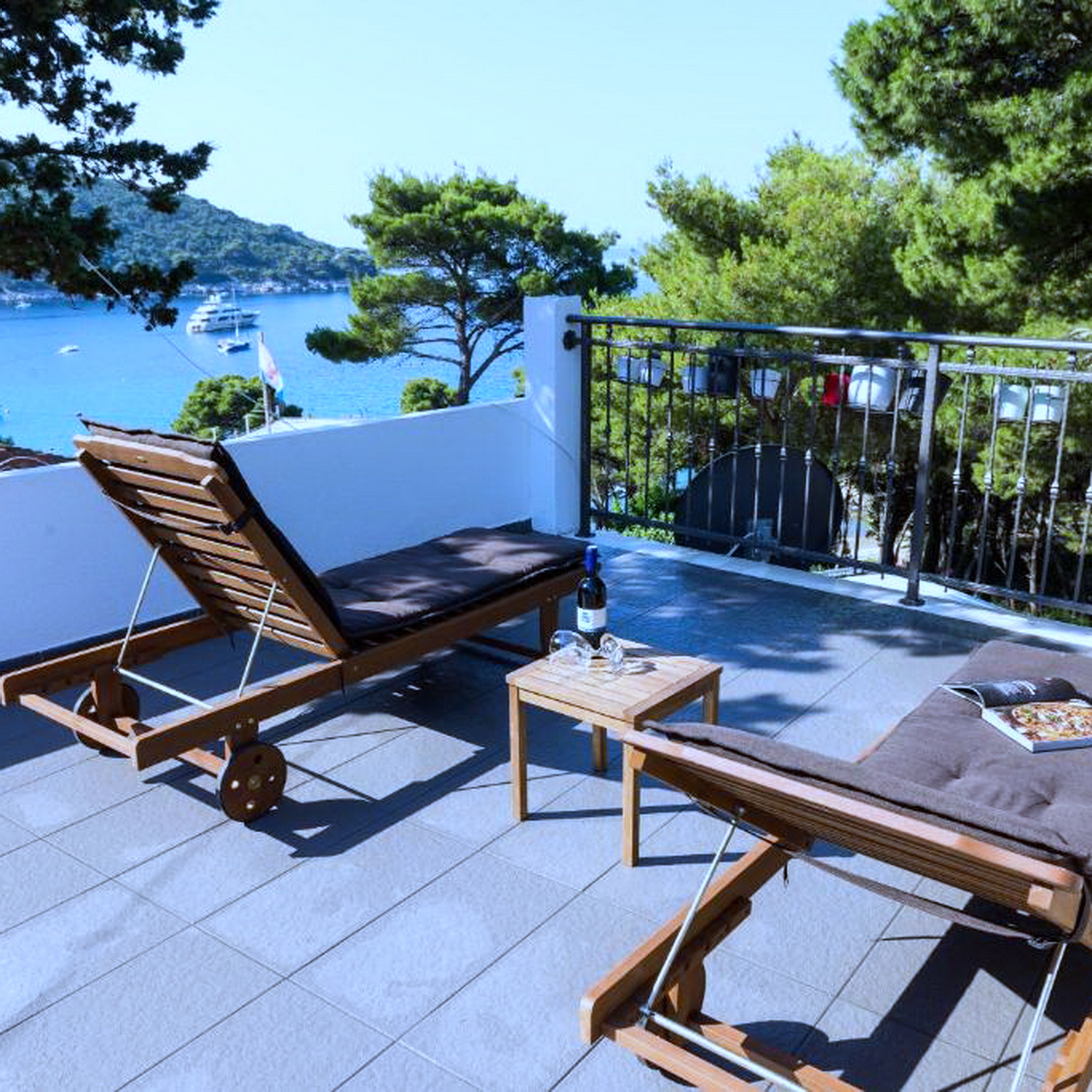 Apartments Ammos - One Bedroom Apartment with Shar   Insel Mljet
