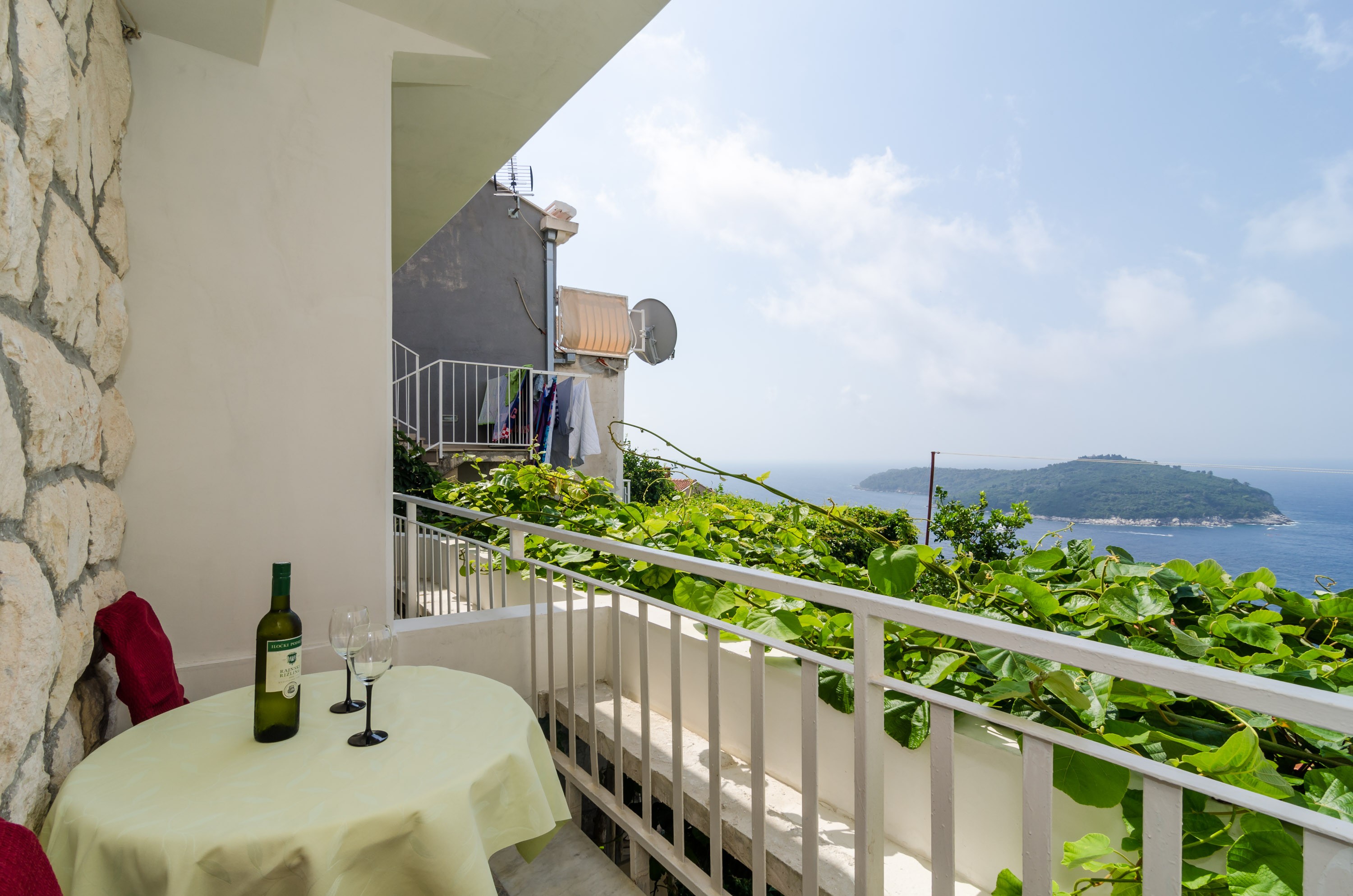 Guesthouse Home Sweet Home - Studio with Balcony a   Dubrovnik