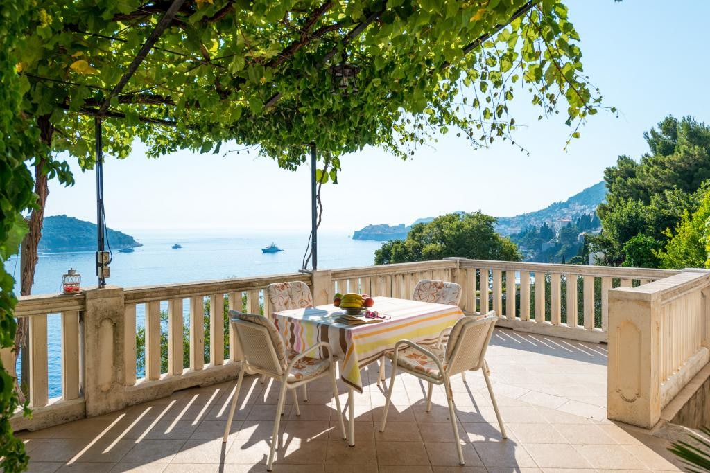 Kirigin - Two Bedroom Apartment with Terrace and S   Dubrovnik