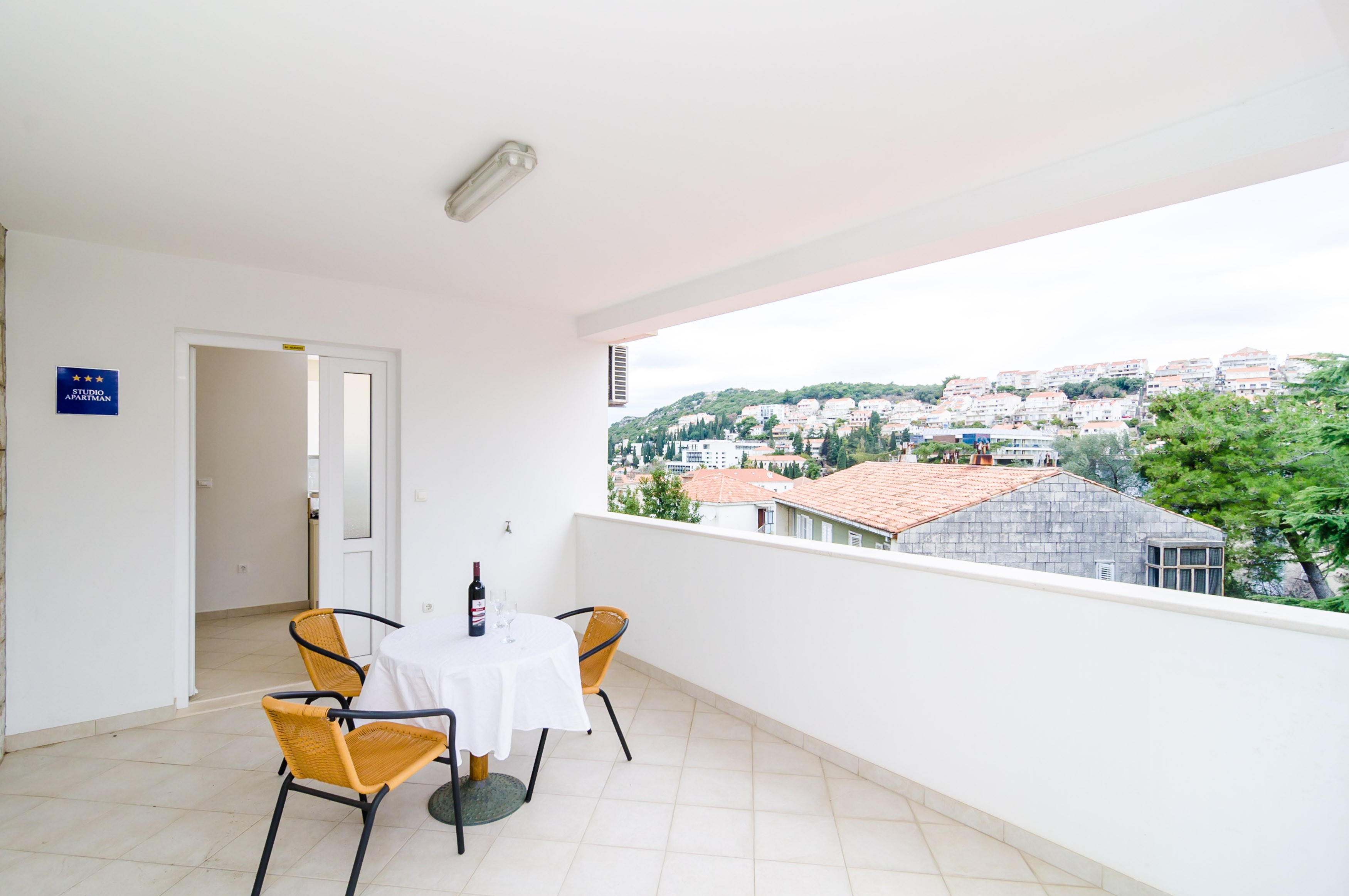 Apartments Nikola - One Bedroom Apartment with Ter Ferienwohnung  Dubrovnik Riviera