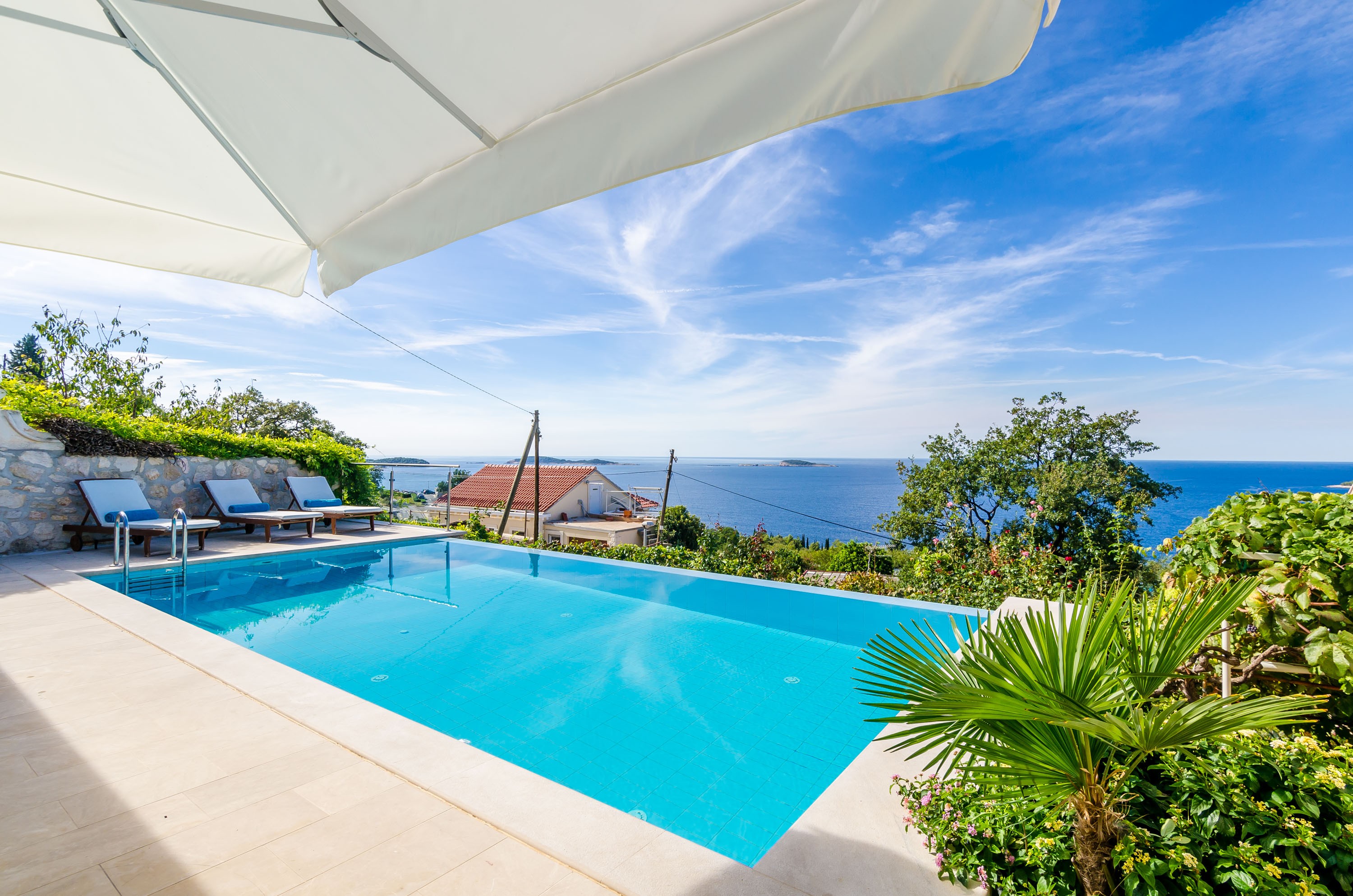 Villa Art Gallery - Six Bedroom Villa with Terrace   Dubrovnik Riviera
