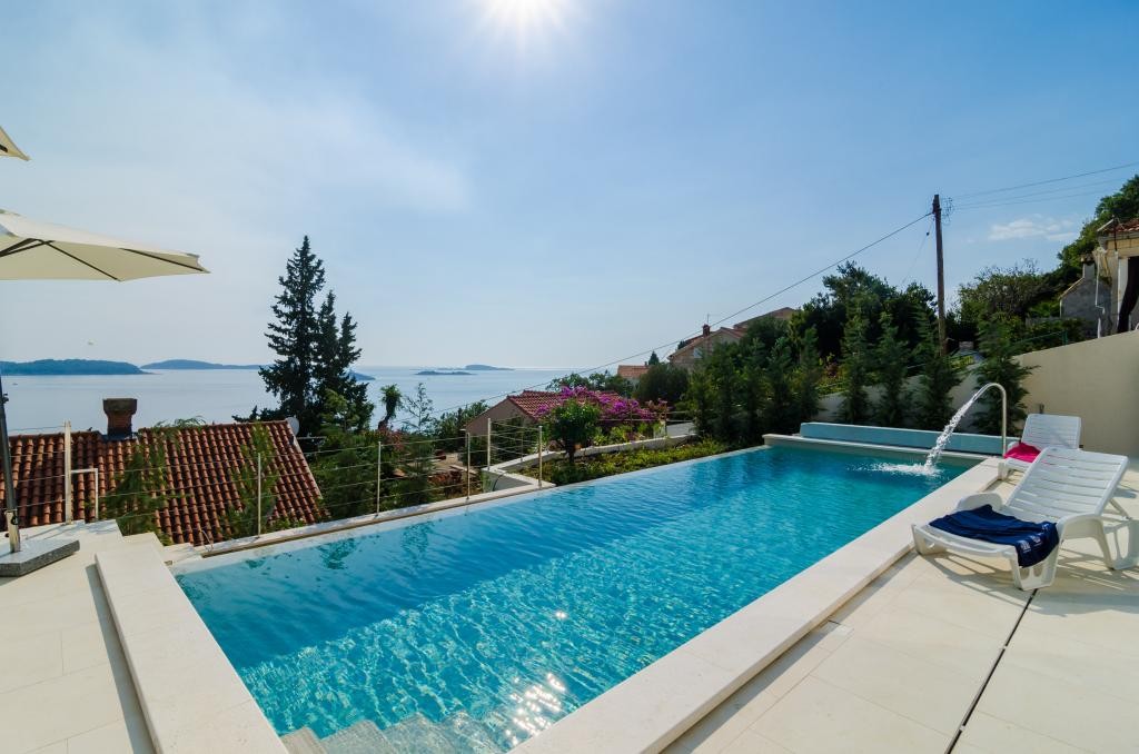 Villa Orlando - Five Bedroom Villa with Swimming P   Dubrovnik Riviera