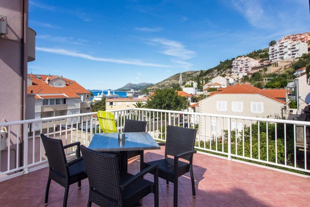 Apartments Tomy & Domy - One Bedroom Apartment   Dubrovnik