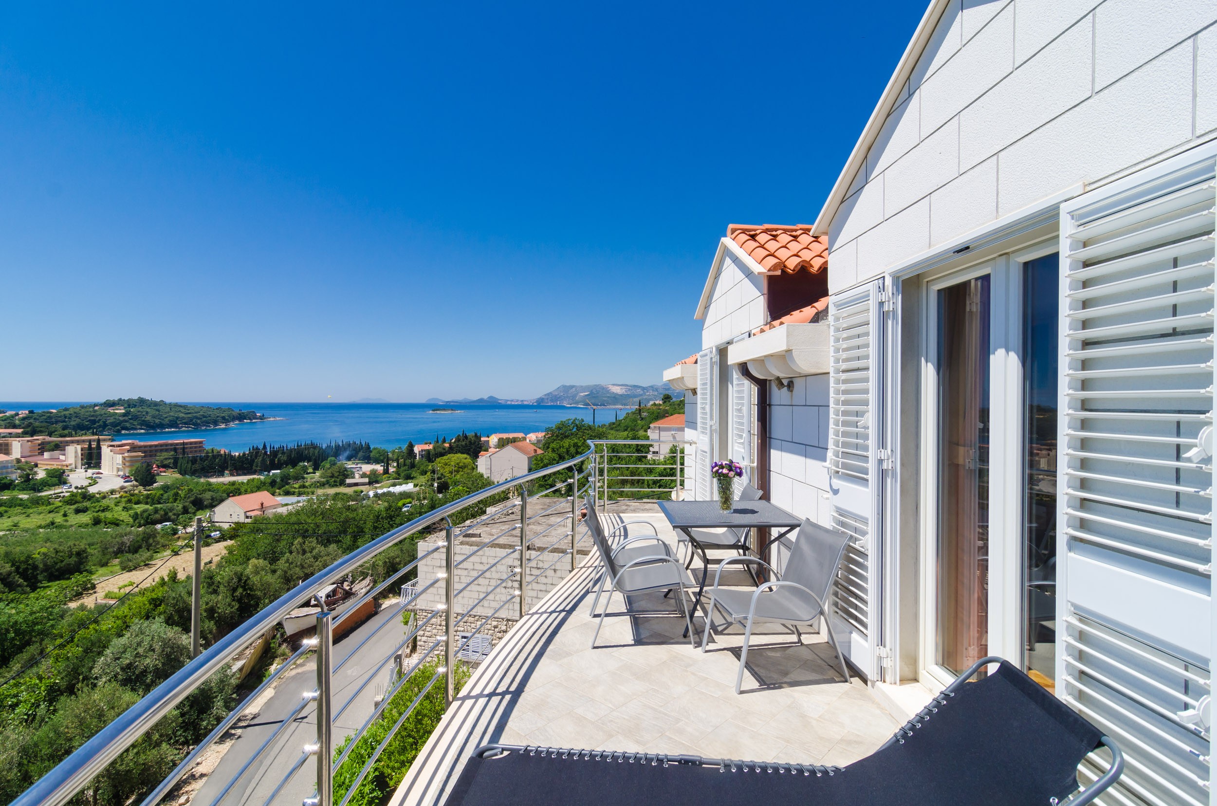 Apartment Feel Phili - Two Bedroom Apartment with    Cavtat