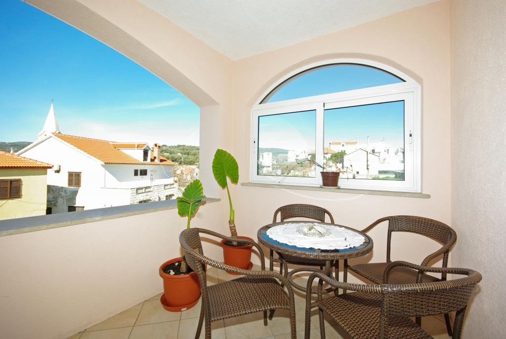 Apartments Villa Rose - Two-Bedroom Apartment with   Insel Brac