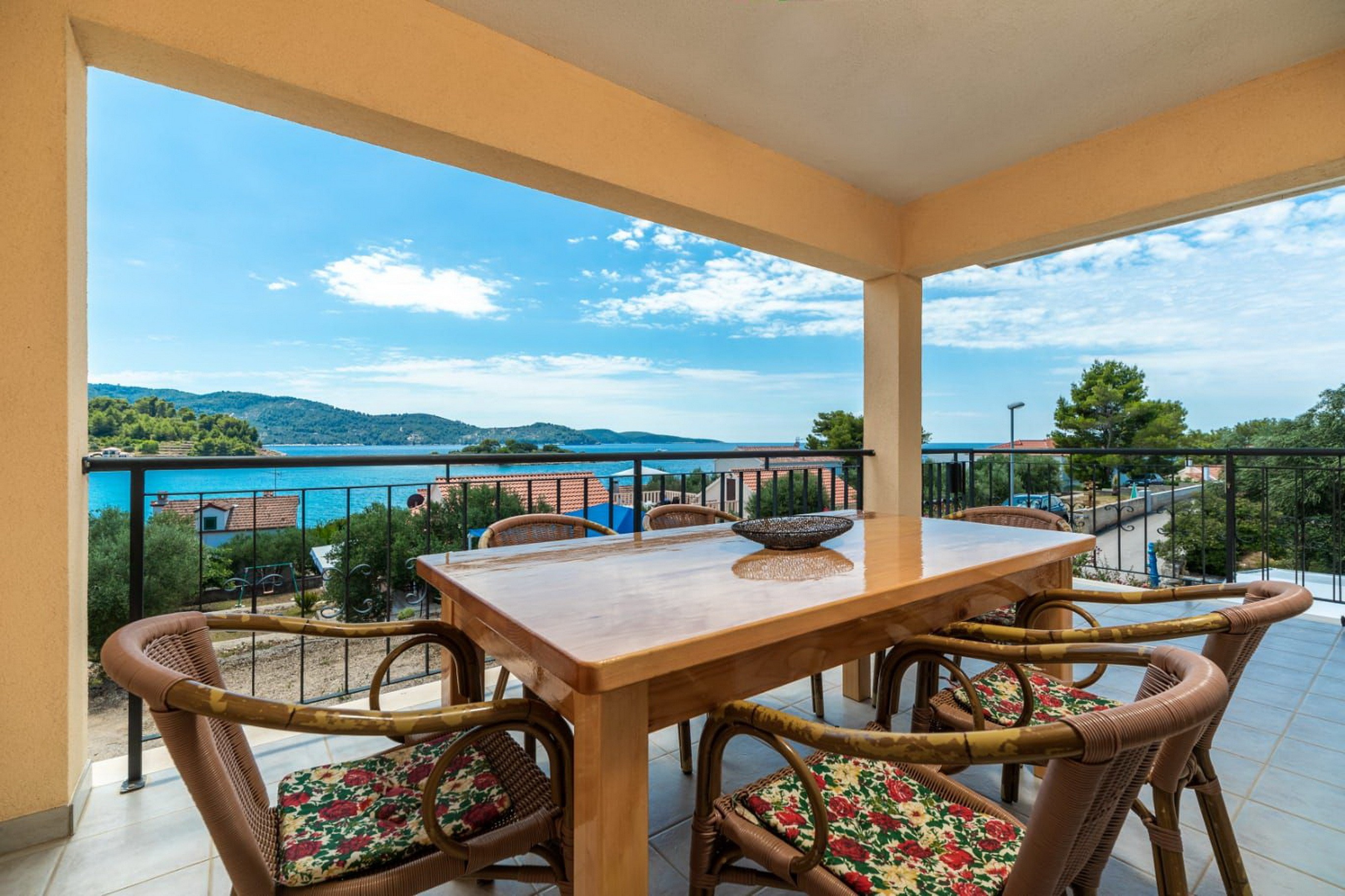 Apartments Fran-One Bedroom Apartment with Terrace   Insel Korcula