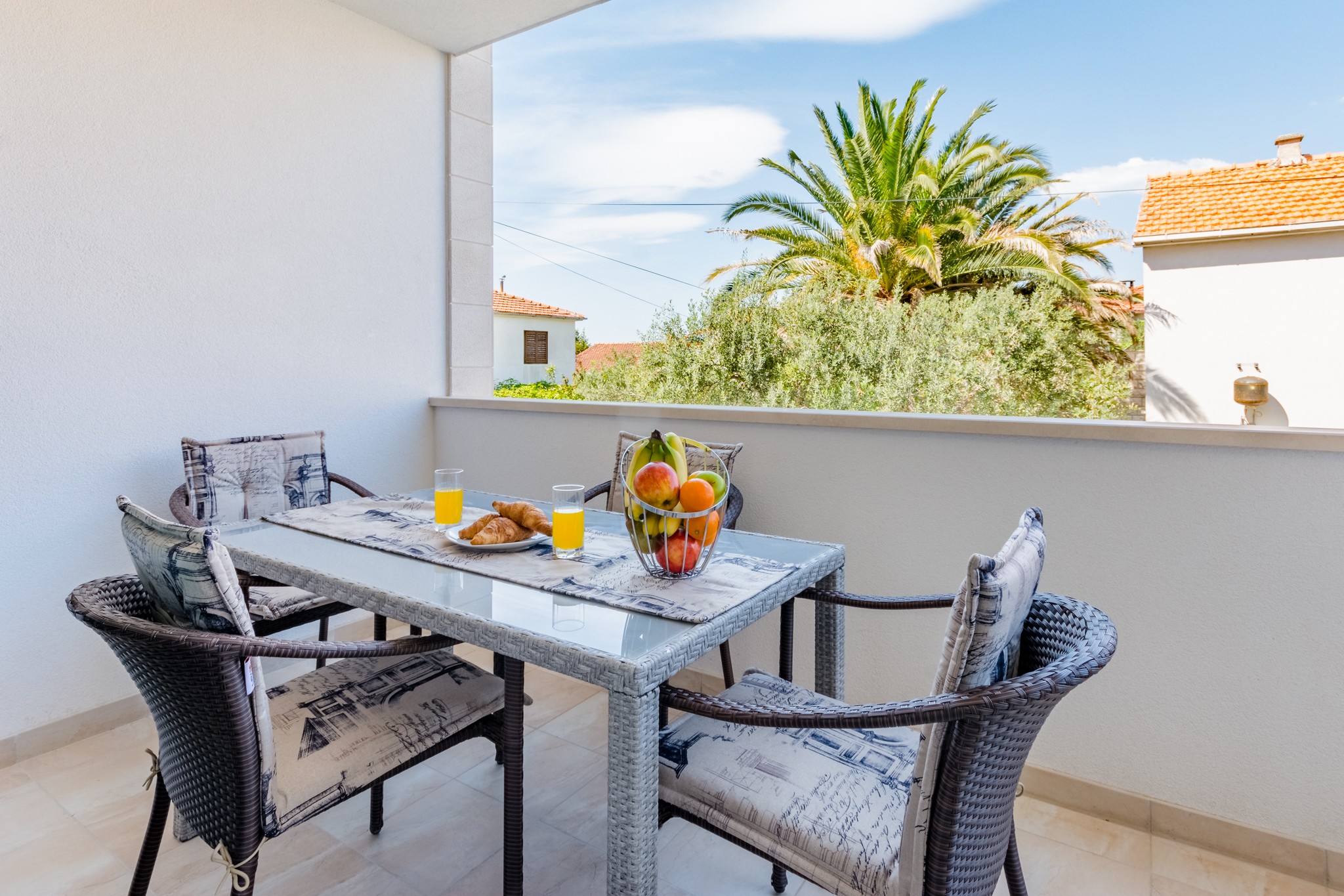 The Brothers - Two Bedroom Apartment with Terrace   Insel Brac