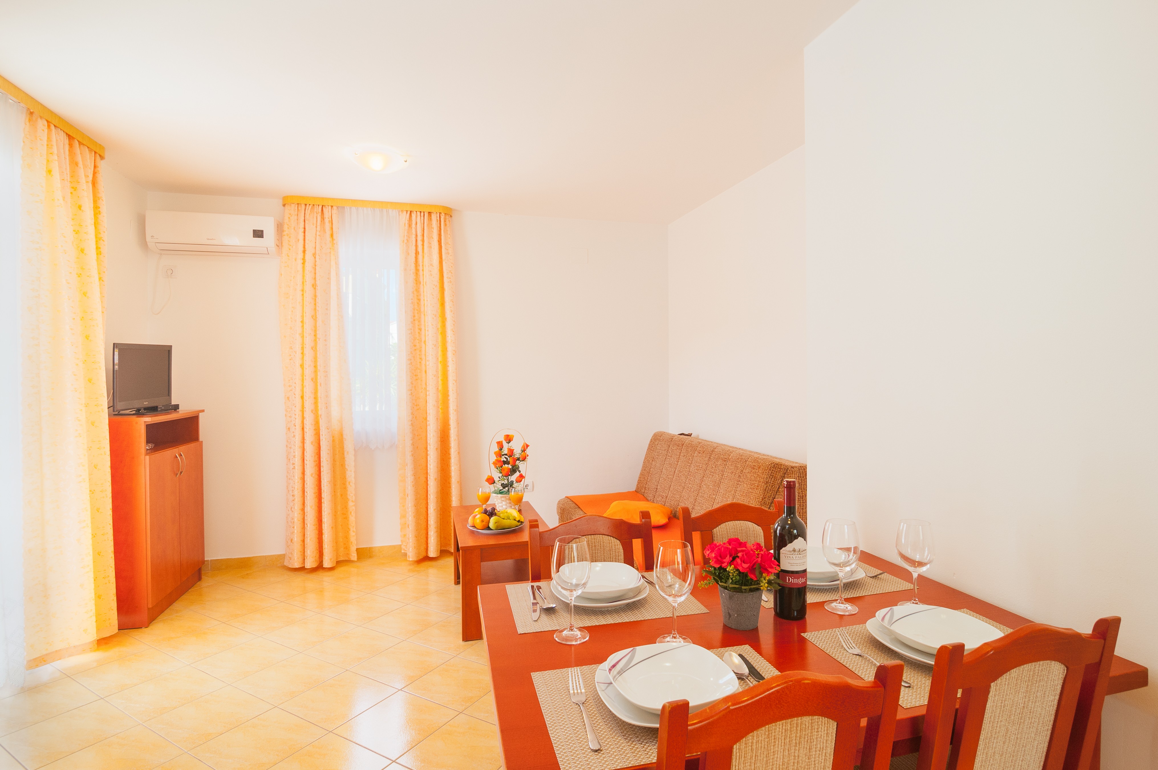 Apartments Island Beat - Two Bedroom Apartment wit   Supetar