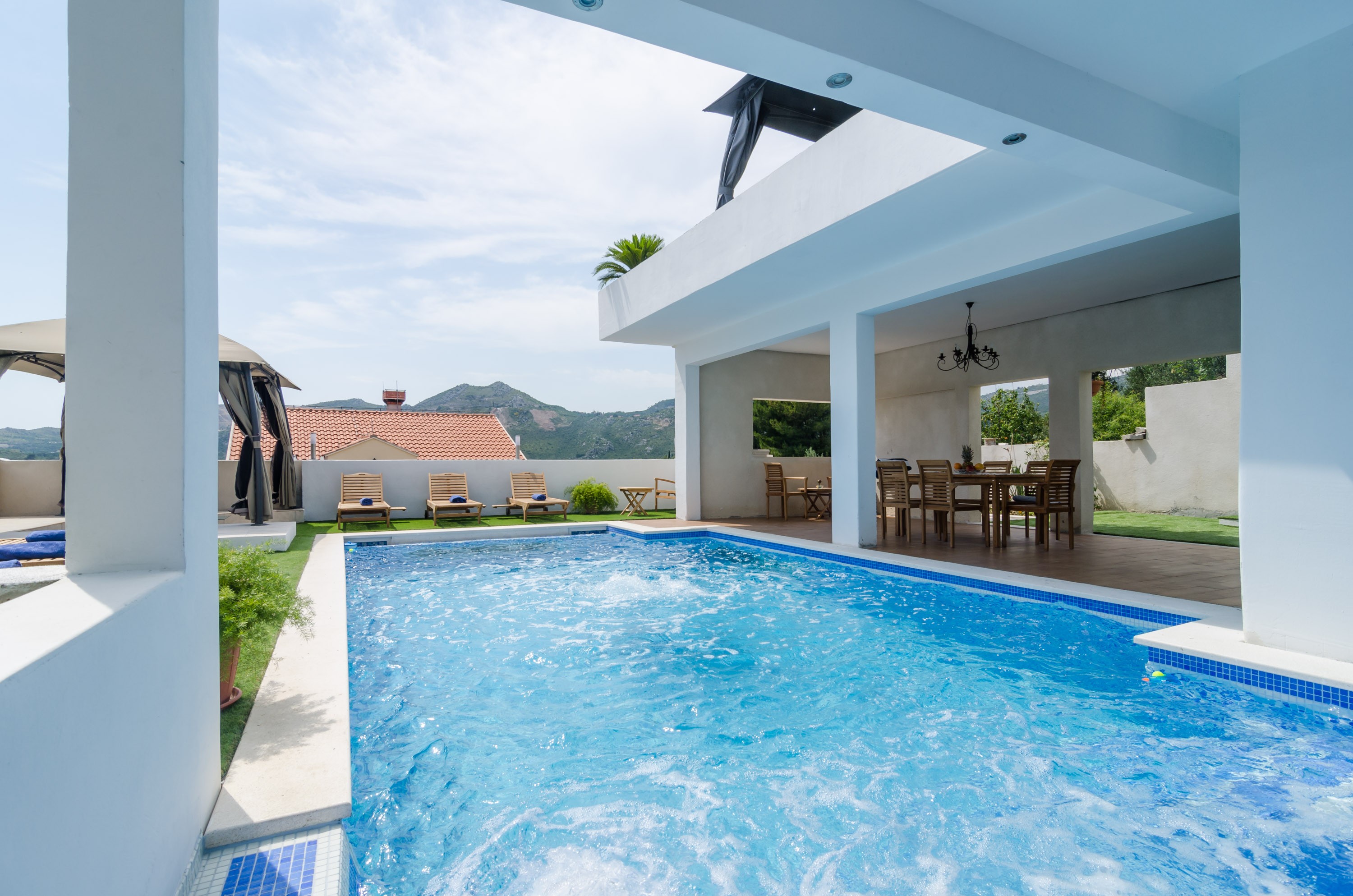 Villa Luciana Residence - Five-Bedroom Villa with   